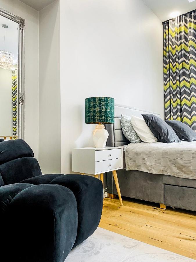 Charming Studio With Air Conditioning, Old Town & Kazimierz คราคูฟ ภายนอก รูปภาพ