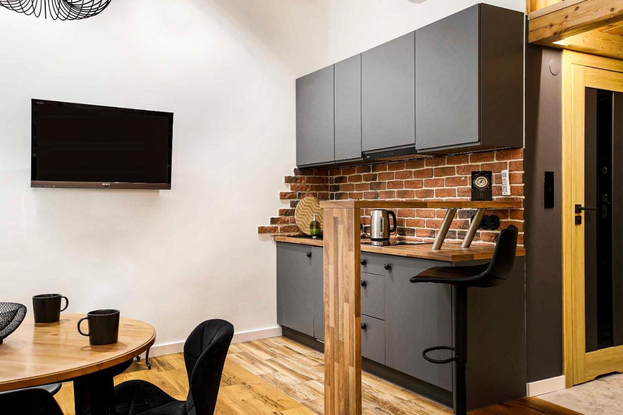 Charming Studio With Air Conditioning, Old Town & Kazimierz คราคูฟ ภายนอก รูปภาพ